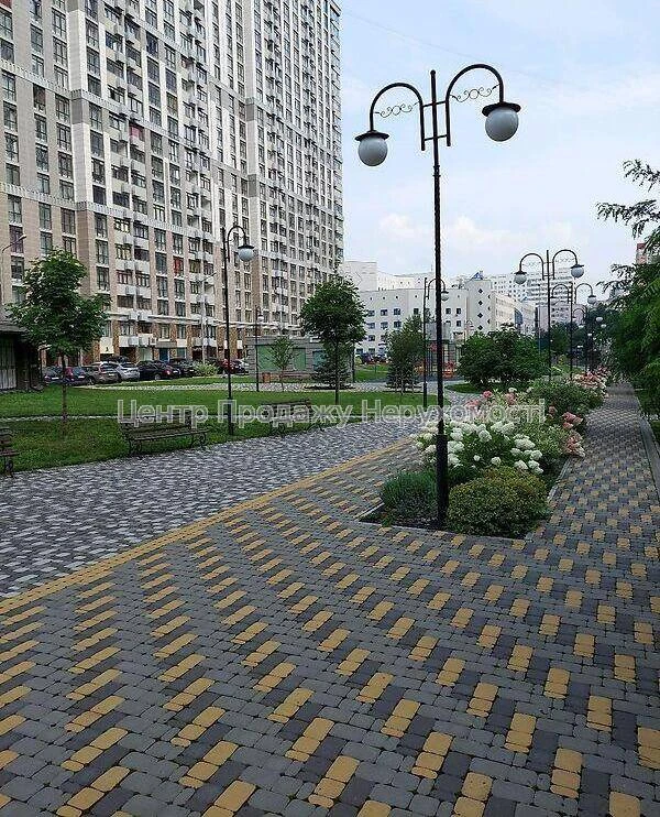 Продаж 2к квартири 62 кв, метро Печерська