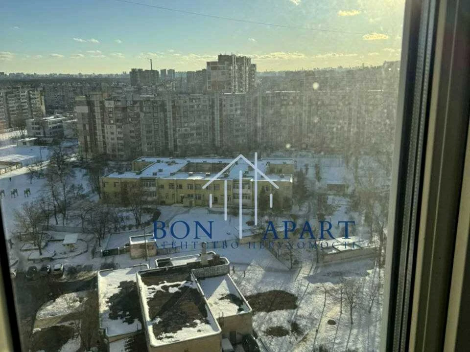 Квартира. Київ, Червоної Калини просп. (Володимира Маяковськ