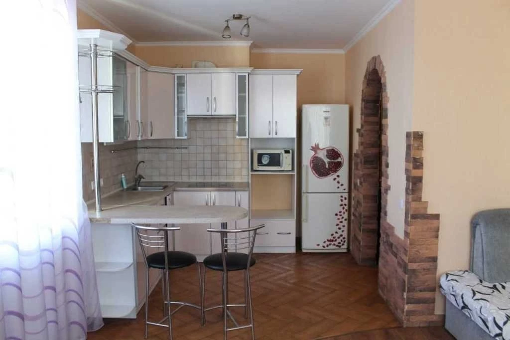 Оренда 1-кімнатної квартири 60.3 м², Миколи Кібальчича вул.,