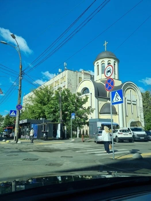 ТЦ Променада, метро 15 минут, Загоровская 3/15