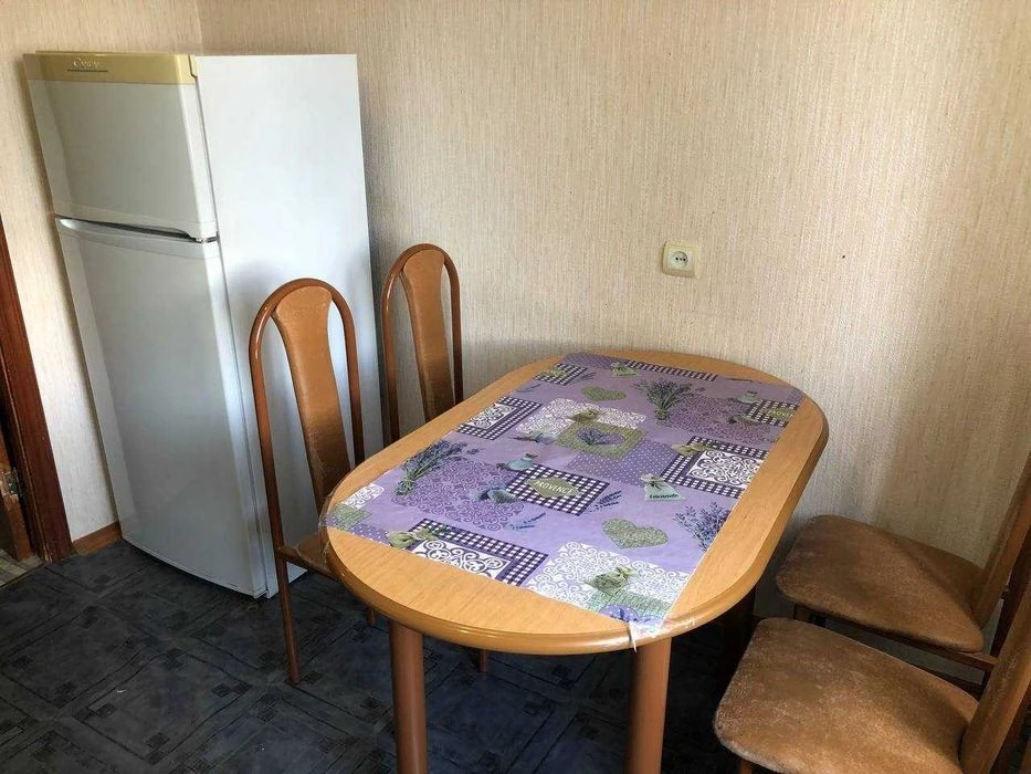 Аренда Кв 3р Маяковского 17а 3/16 76м Троещина Десн. р-н Кие