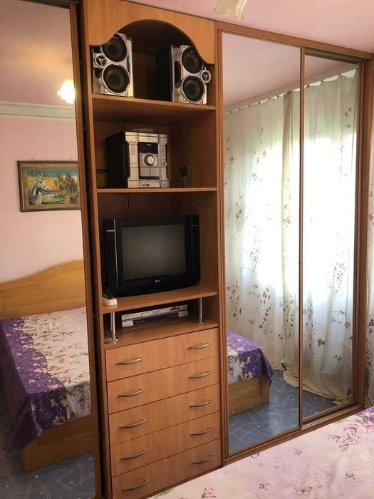 Аренда Кв 3р Маяковского 17а 3/16 76м Троещина Десн. р-н Кие