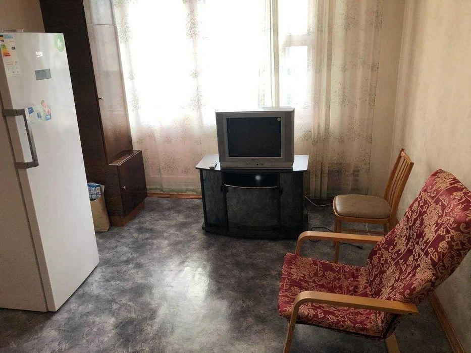 Аренда Кв 3р Маяковского 17а 3/16 76м Троещина Десн. р-н Кие