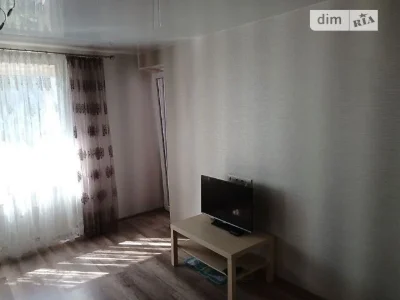 Довготривала оренда 2к квартири на вул. Юрія Литвинського 82