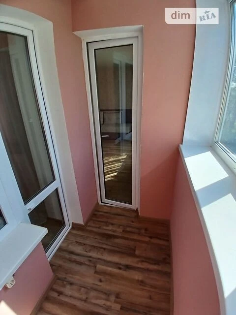 Довготривала оренда 2к квартири на вул. Юрія Литвинського 82