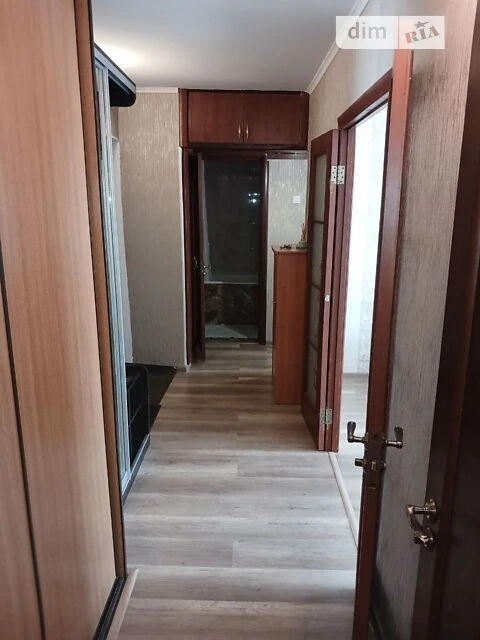 Довготривала оренда 2к квартири на вул. Юрія Литвинського 82