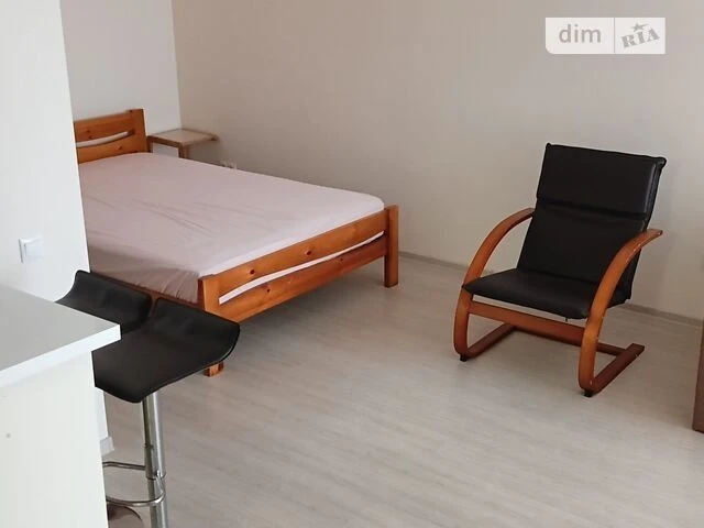 Довготривала оренда 1к квартири на вул. Райдужна 58 • ID 347