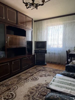Top location! 3-room apartment for sale, Raiduzhnya Dniprovsky St.
