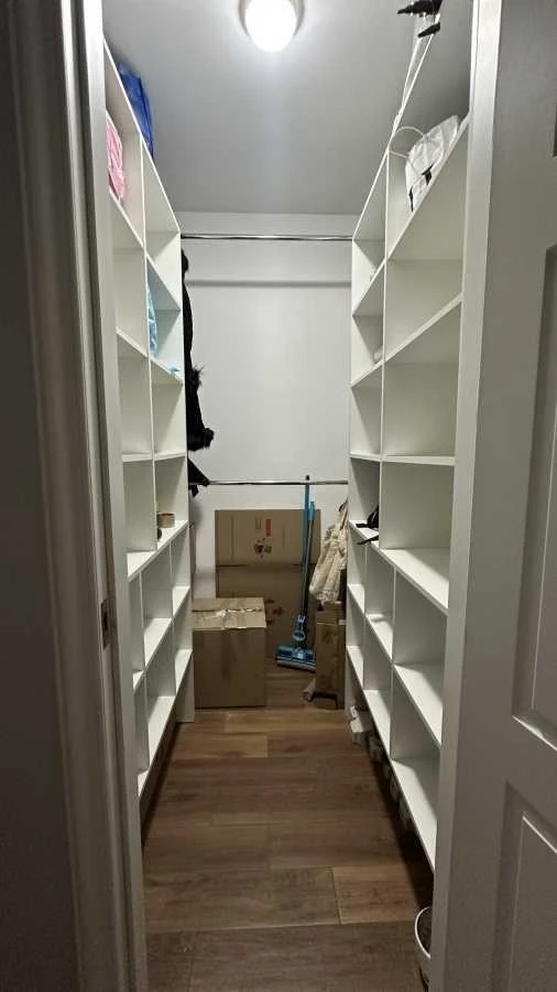 Оренда 2-кімнатної квартири 66.5 м², Комбінатна вул., 25