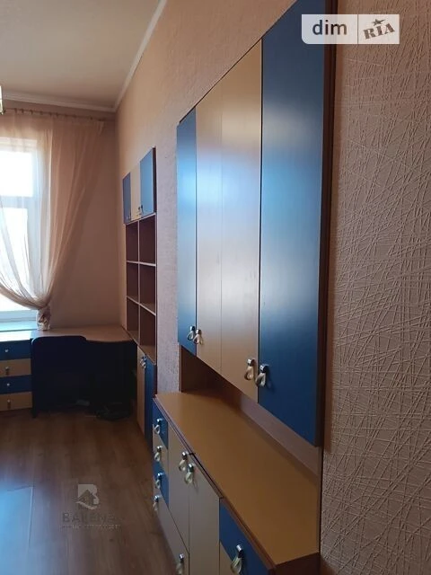 Довготривала оренда 2к квартири на вул. Нижній Вал 37/20 • I