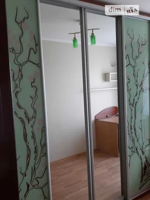 Довготривала оренда 2к квартири на вул. Прирічна 27 • ID 344