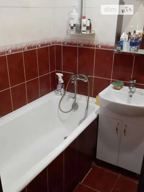 Довготривала оренда 2к квартири на вул. Прирічна 27 • ID 344