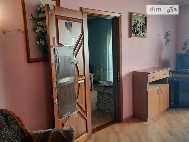Довготривала оренда 4к квартири на вул. Лариси Руденко 3Б •