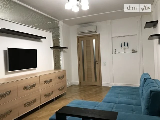 Довготривала оренда 3к квартири на вул. Урлівська 36 • ID 34