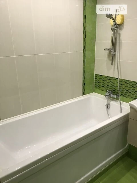Довготривала оренда 3к квартири на вул. Урлівська 36 • ID 34