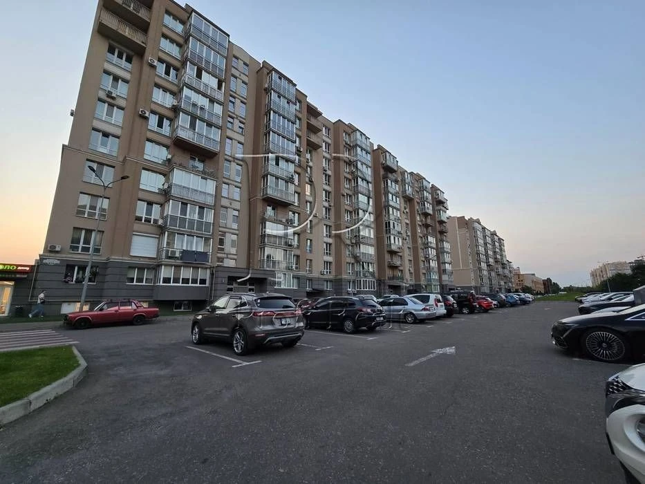 Crystal Springs Residential Complex. 1-room apartment for sale on Metrological Street