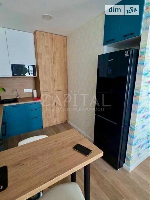 Довготривала оренда 4к квартири на вул. Регенераторна 4 • ID