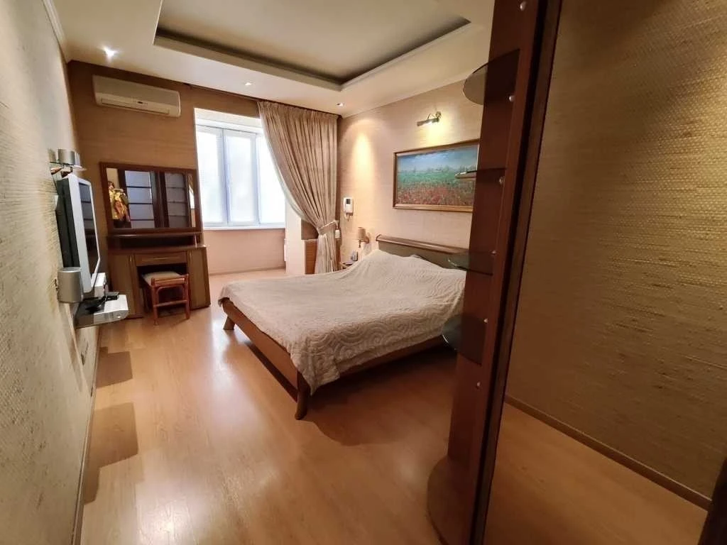 Оренда 2-кімнатної квартири 62 м², Мечнікова вул., 16