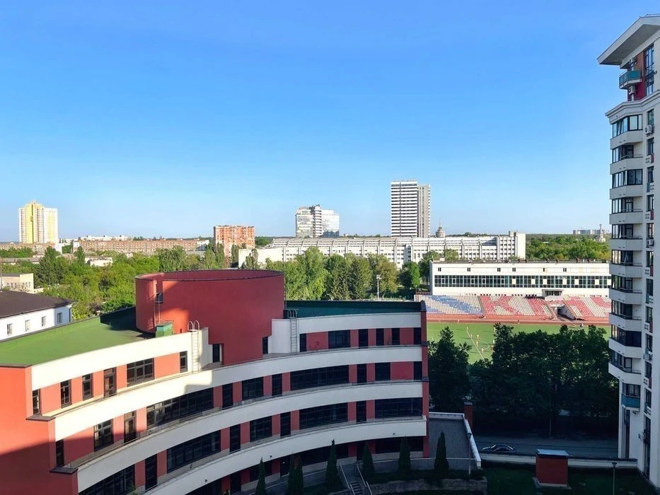 Оренда 2 к. квартира 84м2 в ЖК «Сонячна Брама», вул. Юлії Зд