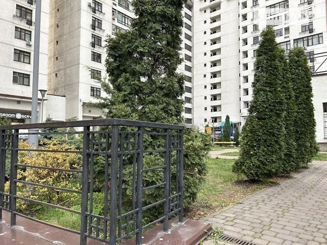 Довготривала оренда 1к квартири на вул. Коновальця Євгена 44
