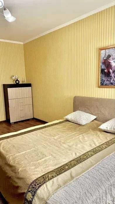 3К квартира на Елены Пчилки, 2-Б Дарницкий район