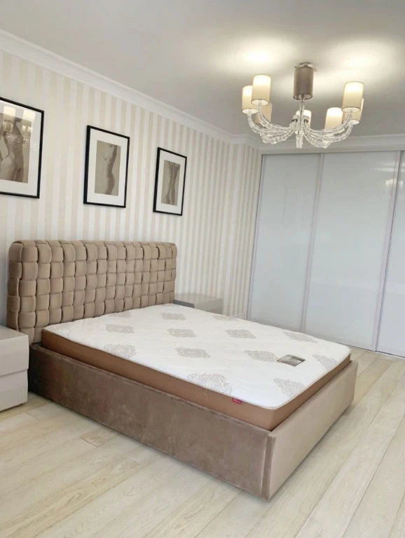 Аренда 2-комнатной квартиры 109 м², Митрополита Василия Липк