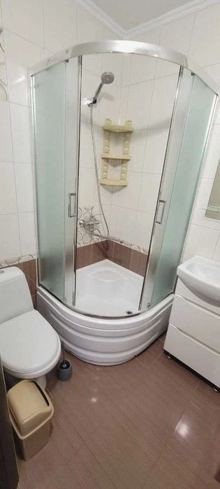 Оренда 3к Голосіївський просп. 120 корп. 2, метро ВДНХ