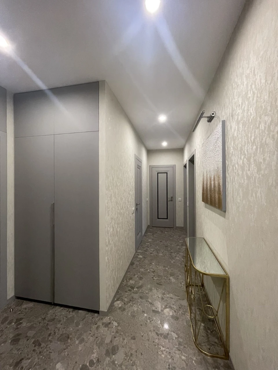 Аренда 2-комнатной квартиры 70 м², Александра Олеся ул., 7