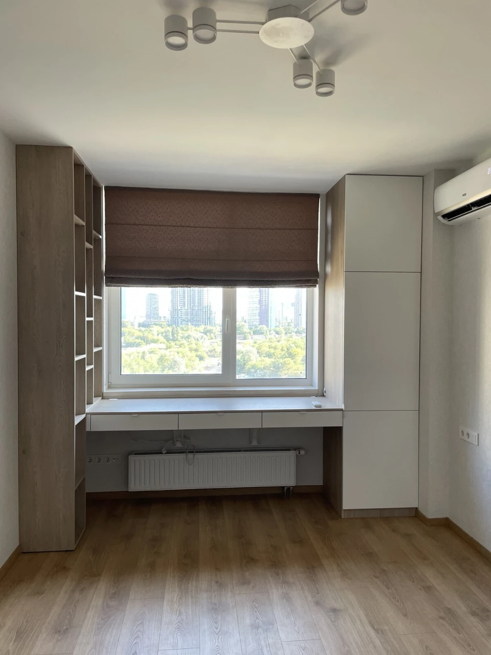 Аренда 2-комнатной квартиры 70 м², Александра Олеся ул., 7