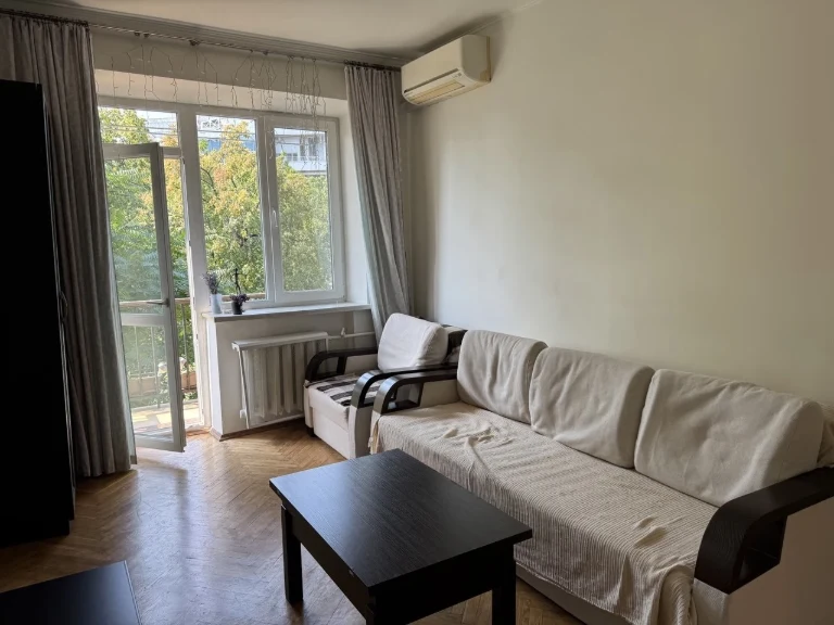 Аренда 2-комнатной квартиры 47 м², Госпитальная ул., 2