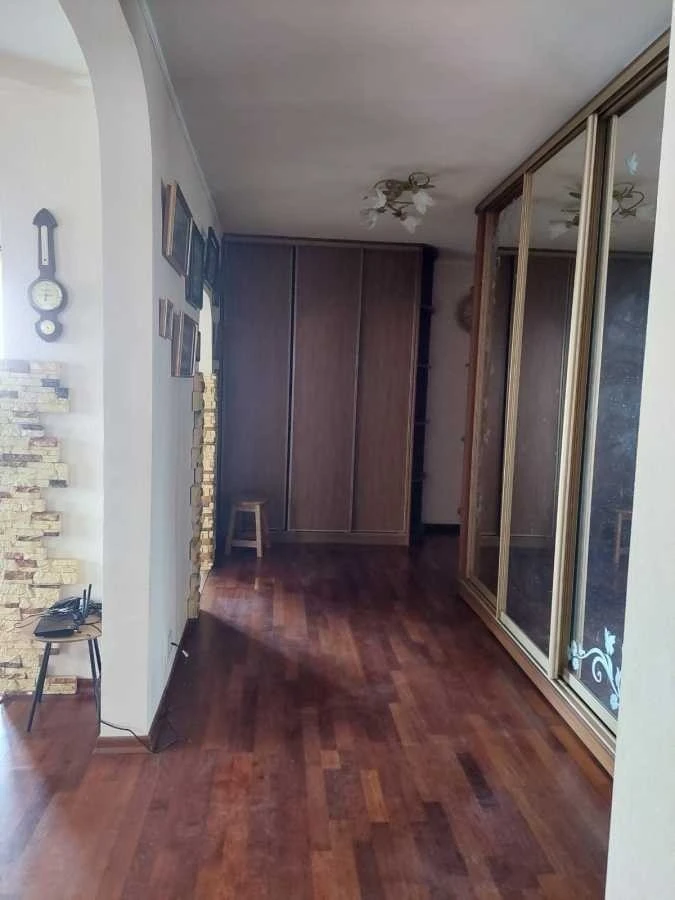 Аренда 2-комнатной квартиры 90 м², Николая Амосова ул.