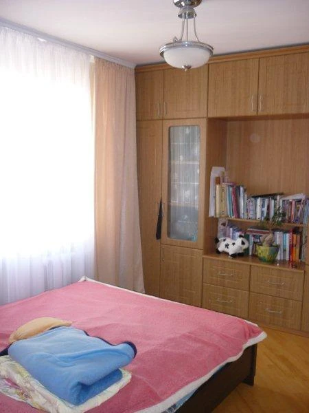 Аренда 3-комнатной квартиры 90 м², Дарницкий бул., 10