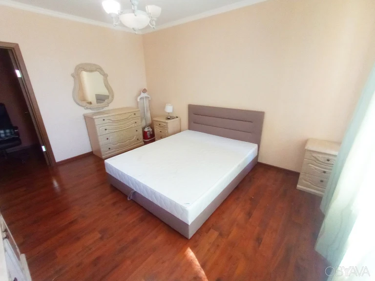 2-комнатная квартира, 80 кв.м