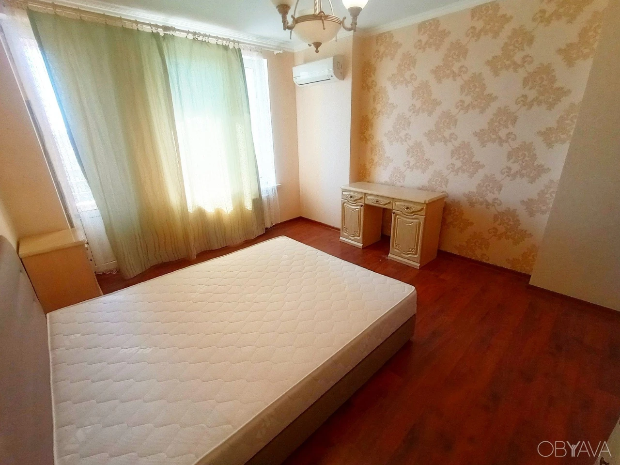 2-комнатная квартира, 80 кв.м