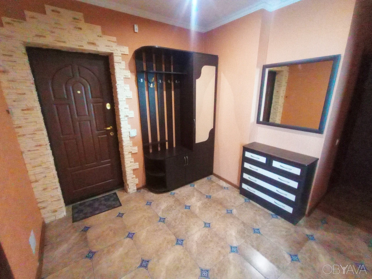 2-комнатная квартира, 80 кв.м