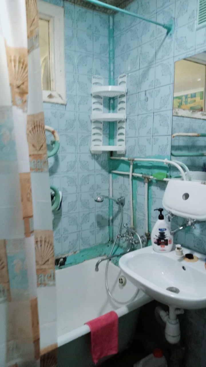 Аренда 3-комнатной квартиры 65 м², Макеевская ул., 4