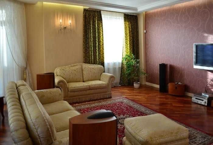 БЕЗ КОМІСІЇ! Оренда затишної 3- квартири біля Палацу Україна