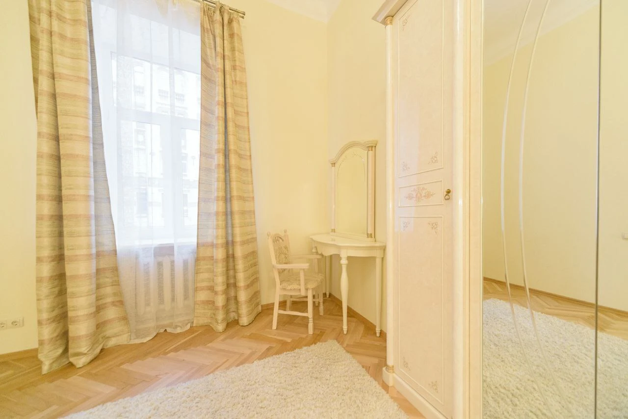 Аренда 2-комнатной квартиры 75 м², Архитектора Городецкого у