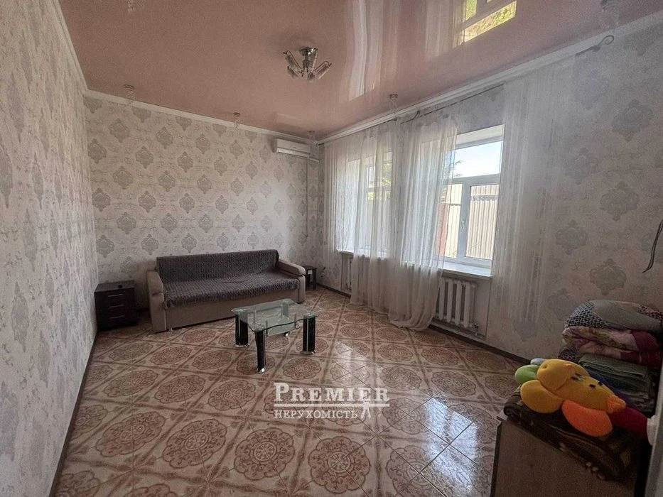 2-х этажный дом на Фонтане 110 кв.м. 4 комнаты участков