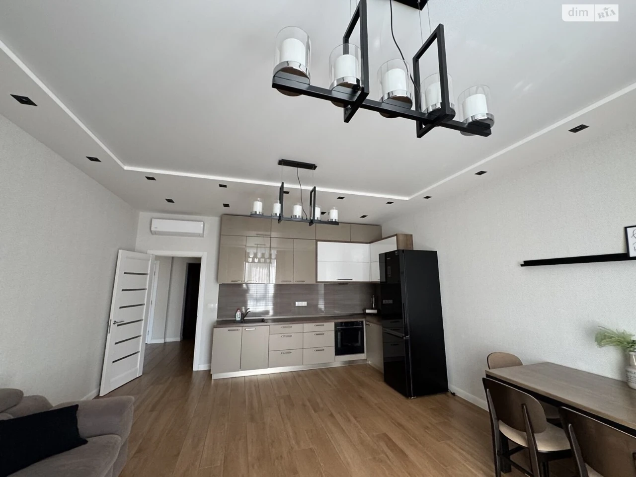 Long-Term Rental Apartment Arcadia