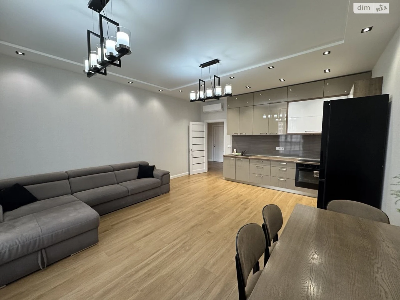 Long-Term Rental Apartment Arcadia