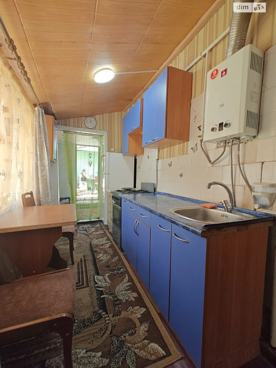 Long-Term Apartment Rental