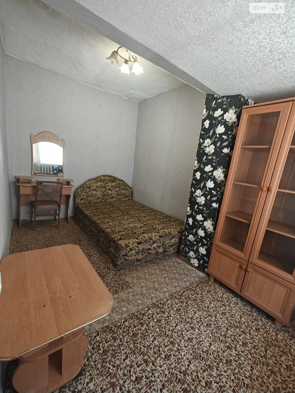 Long-Term Apartment Rental