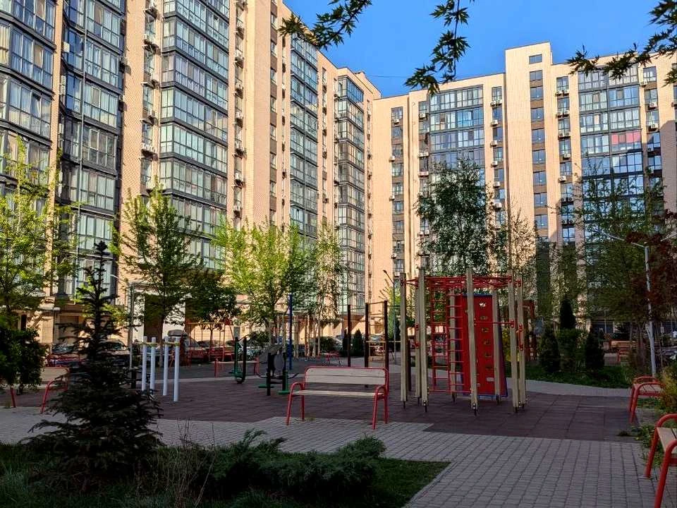 Квартира. Дніпро, Набережна Перемоги вул.