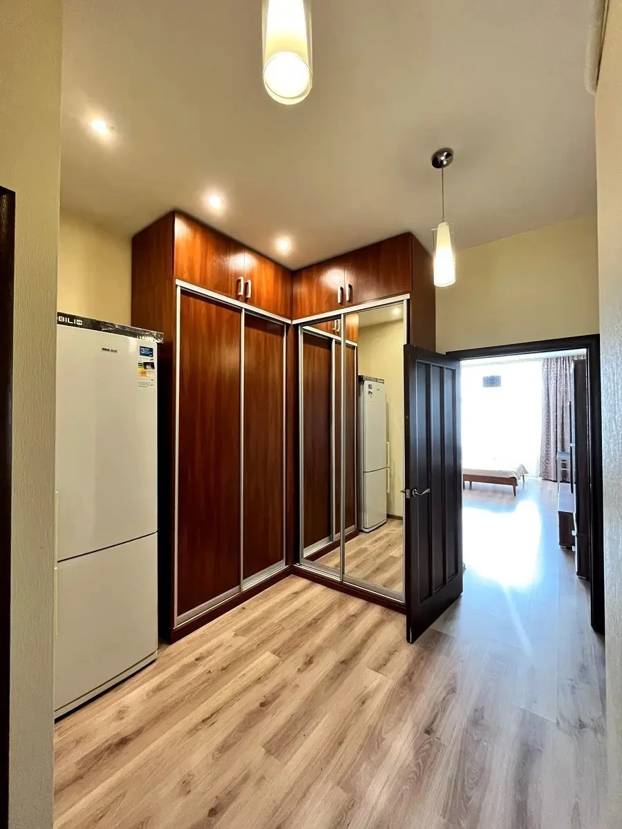1-room apartment for sale 45 m², Khoryva St., 43
