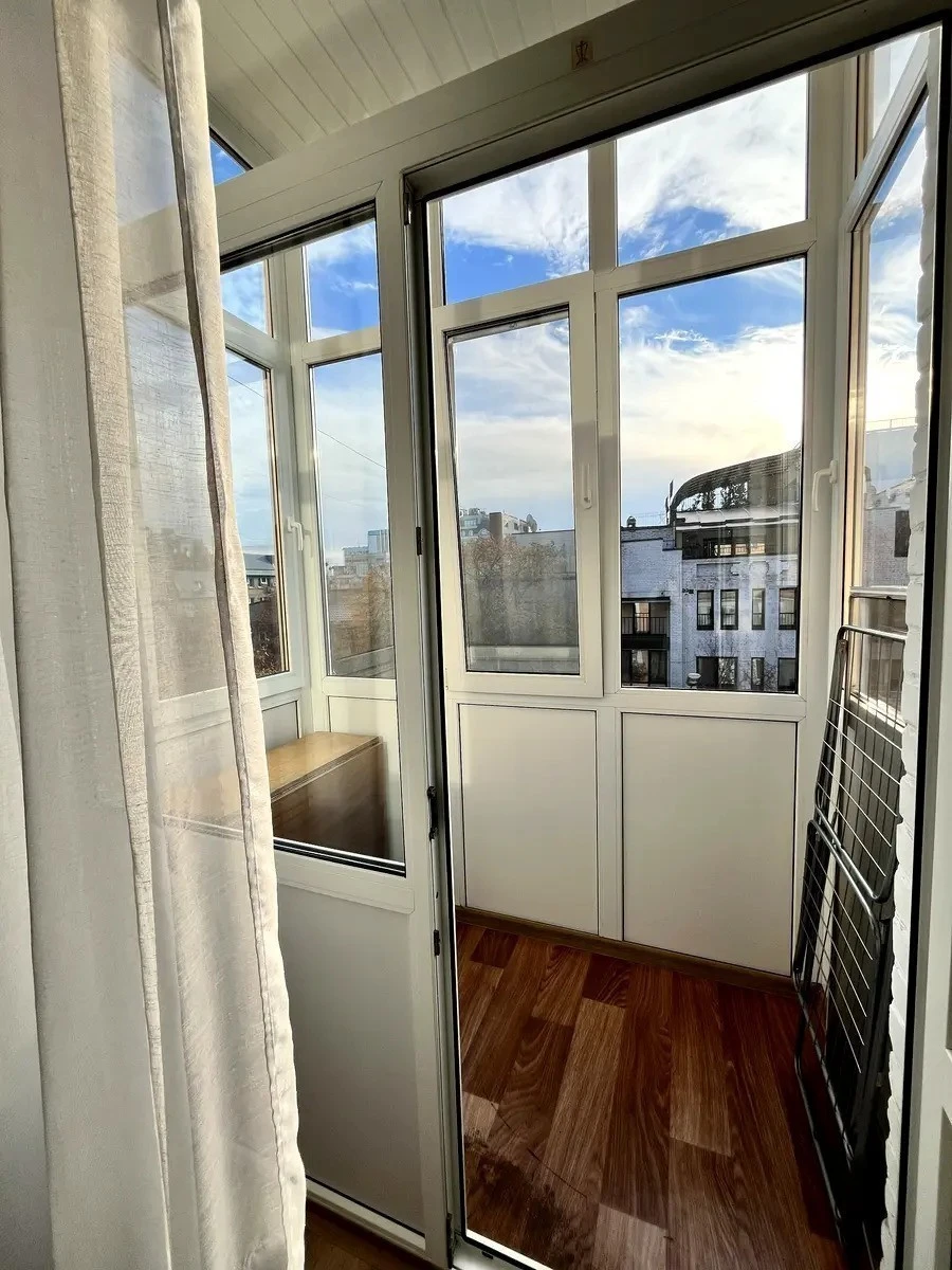 1-room apartment for sale 45 m², Khoryva St., 43