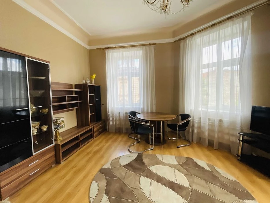 Apartment for sale in the center of Lviv! Ideal investment!
