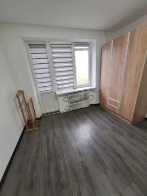 Продам 1-к квартиру Тополь