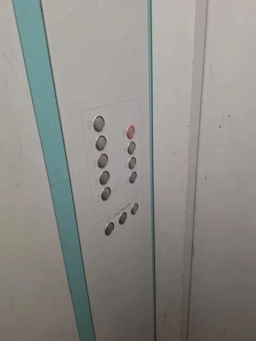 Продам 1-к квартиру Тополь