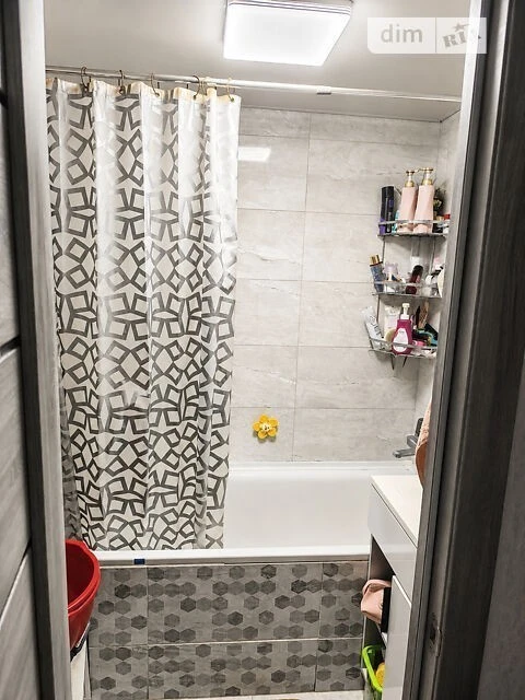 Sale of 2-room apartment 49.74 sq. m. on Borispolska Street 28B • I